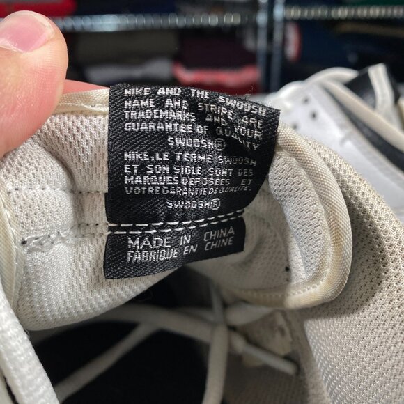 Nike Dunk Low Retro Reverse Panda Men's - FD9064-011 men's size US 11 - Picture 4 of 12